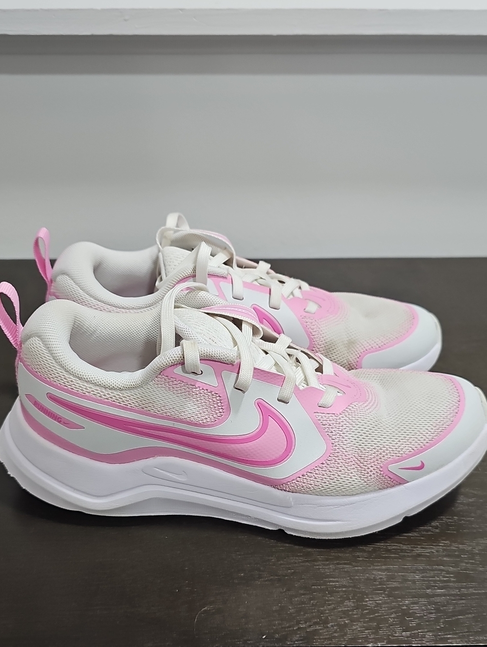Nike White and Pink Kids Running Sneakers 3.5Y Used